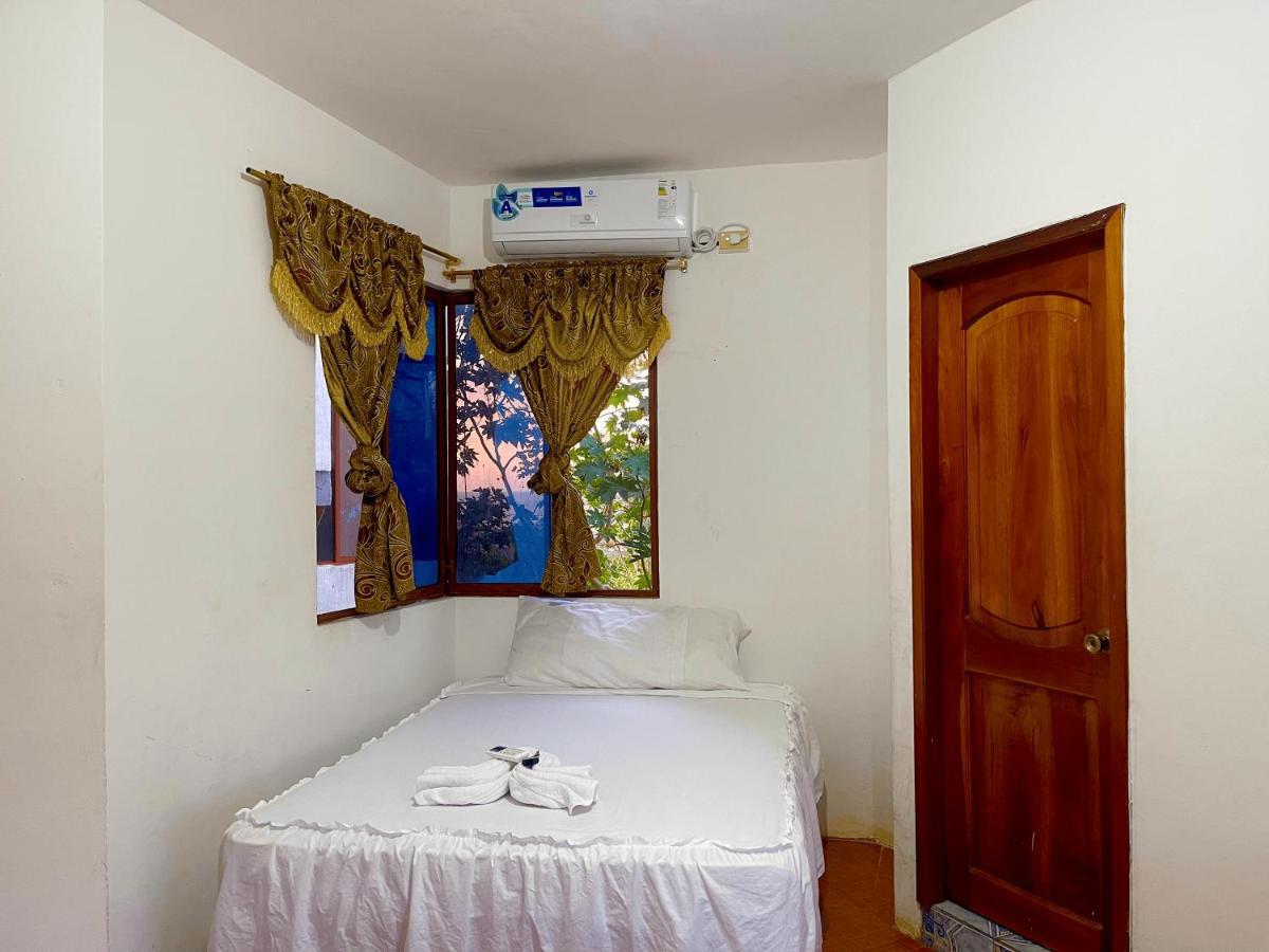 Hostal Vista Al Mar Hotel Puerto Baquerizo Moreno Eksteriør billede